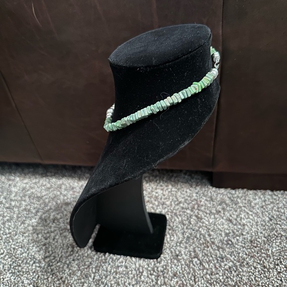Hand Crafted “One of a Kind” by Unique Earth Turquoise & Sterling Silver Choker - Picture 2 of 3